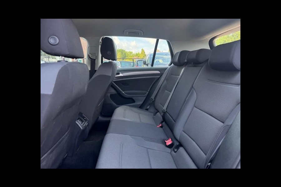 Volkswagen Golf 1.0 TSI Comfortline 7.5-Carplay-Cruise-Clima
