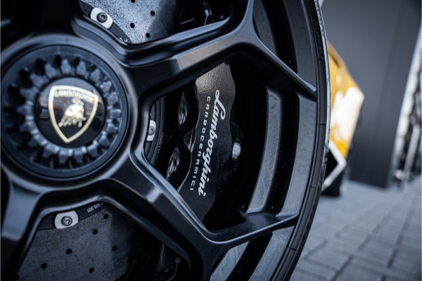 Lamborghini Huracan 5.2 V10 Performante - Forged Carbon | ALA | Lift | Sensonum | Camera