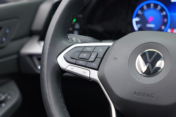 Volkswagen Golf 1.5 eTSI Style |Pano|IQ|Memory|Massage|Ambient|Carplay|
