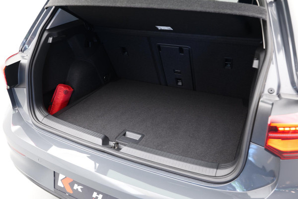 Volkswagen Golf 1.5 eTSI Style |Pano|IQ|Memory|Massage|Ambient|Carplay|