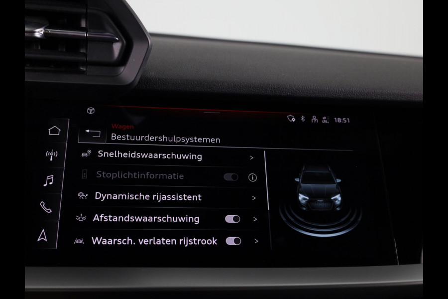 Audi A3 Sportback 40 TFSI e Business edition 204pk | Navigatie | Adaptive cruise control | Apple Carplay /Android Auto | Lichtmetalen velgen