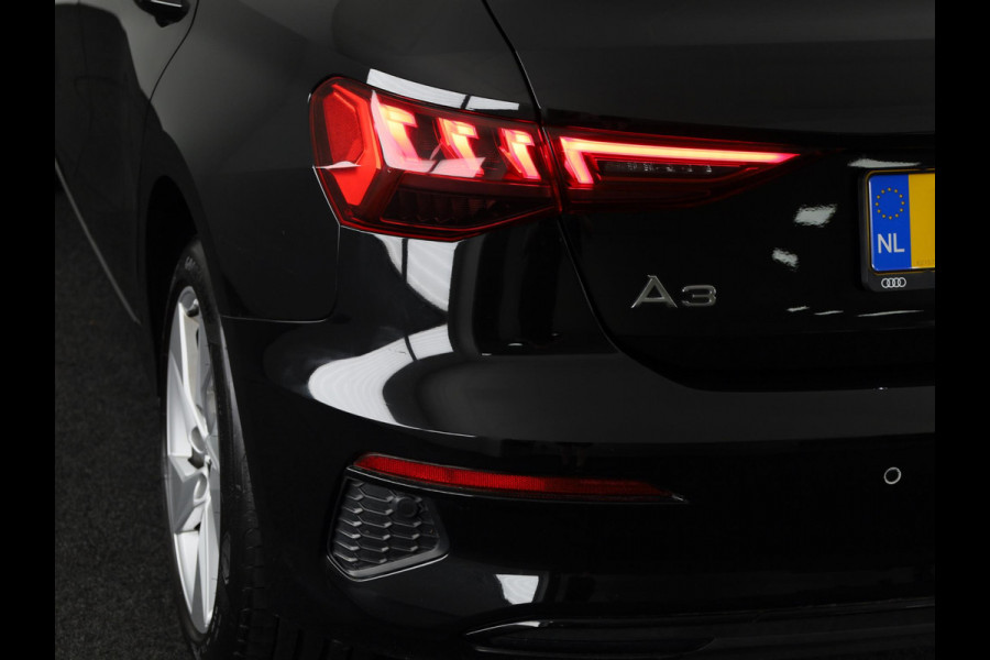 Audi A3 Sportback 40 TFSI e Business edition 204pk | Navigatie | Adaptive cruise control | Apple Carplay /Android Auto | Lichtmetalen velgen