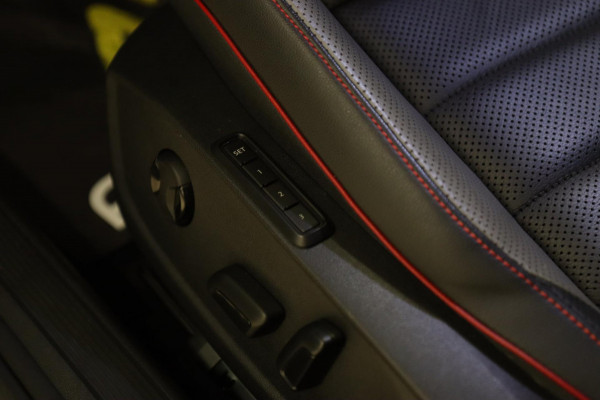 Volkswagen Golf 2.0 TSI GTI CLUBSPORT /PANO/NURBERG/CAM/HUD/IQ-LIGHT/MEMORY/STUURVERWARING/BOMVOLL