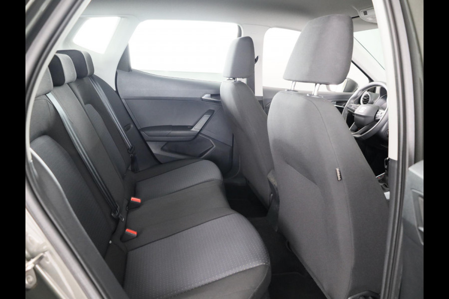 Seat Arona 1.0 TSI Style 95 pk | Verlengde garantie | Navigatie via App | Parkeersensoren achter | Autom. airco | Apple Carplay/Android Auto | LED koplampen |