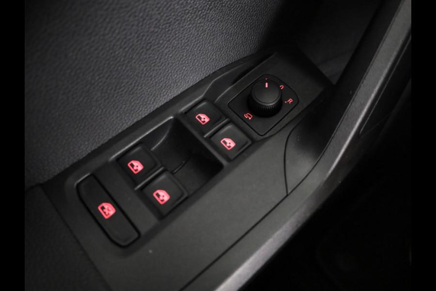 Seat Arona 1.0 TSI Style 95 pk | Verlengde garantie | Navigatie via App | Parkeersensoren achter | Autom. airco | Apple Carplay/Android Auto | LED koplampen |