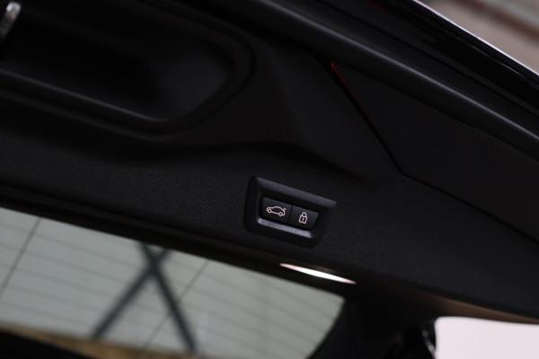 BMW X5 XDrive45e M-Sport *Skylounge*B&W*M-Stoelen*Massage*360 Camera*