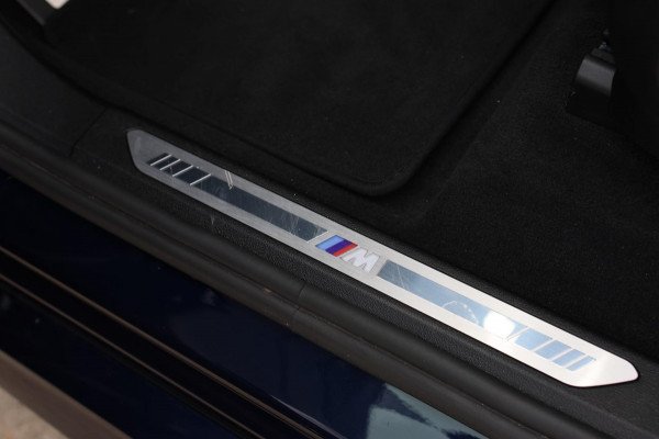 BMW X5 XDrive45e M-Sport *Skylounge*B&W*M-Stoelen*Massage*360 Camera*