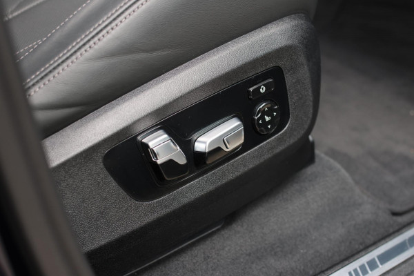 BMW X5 XDrive45e M-Sport *Skylounge*B&W*M-Stoelen*Massage*360 Camera*