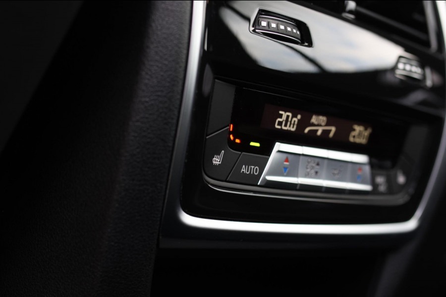 BMW X5 XDrive45e M-Sport *Skylounge*B&W*M-Stoelen*Massage*360 Camera*