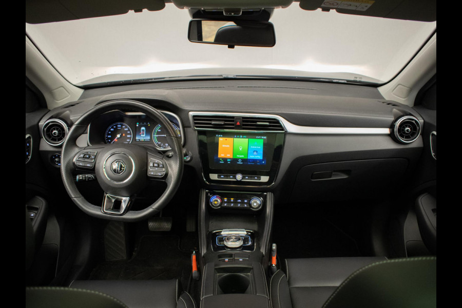 MG Mg Zs EV Luxury 45 kWh Sport (PANORAMADAK,APPLECARPLAY,STOELVERWARMING,CAMERA,LEDER,SPORTSTOELEN,LM VELGEN,NETTE STAAT)