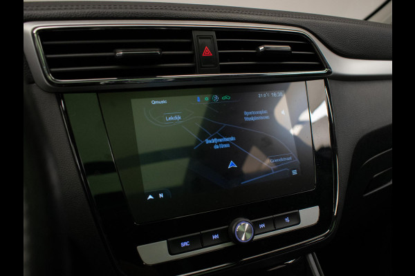 MG Mg Zs EV Luxury 45 kWh Sport (PANORAMADAK,APPLECARPLAY,STOELVERWARMING,CAMERA,LEDER,SPORTSTOELEN,LM VELGEN,NETTE STAAT)