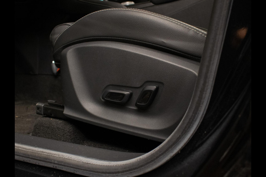 MG Mg Zs EV Luxury 45 kWh Sport (PANORAMADAK,APPLECARPLAY,STOELVERWARMING,CAMERA,LEDER,SPORTSTOELEN,LM VELGEN,NETTE STAAT)