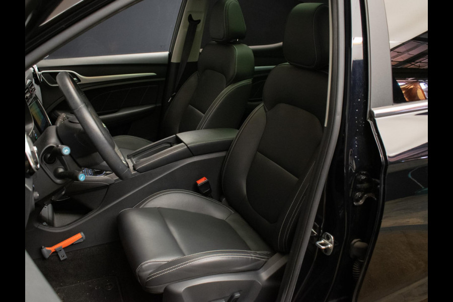 MG Mg Zs EV Luxury 45 kWh Sport (PANORAMADAK,APPLECARPLAY,STOELVERWARMING,CAMERA,LEDER,SPORTSTOELEN,LM VELGEN,NETTE STAAT)