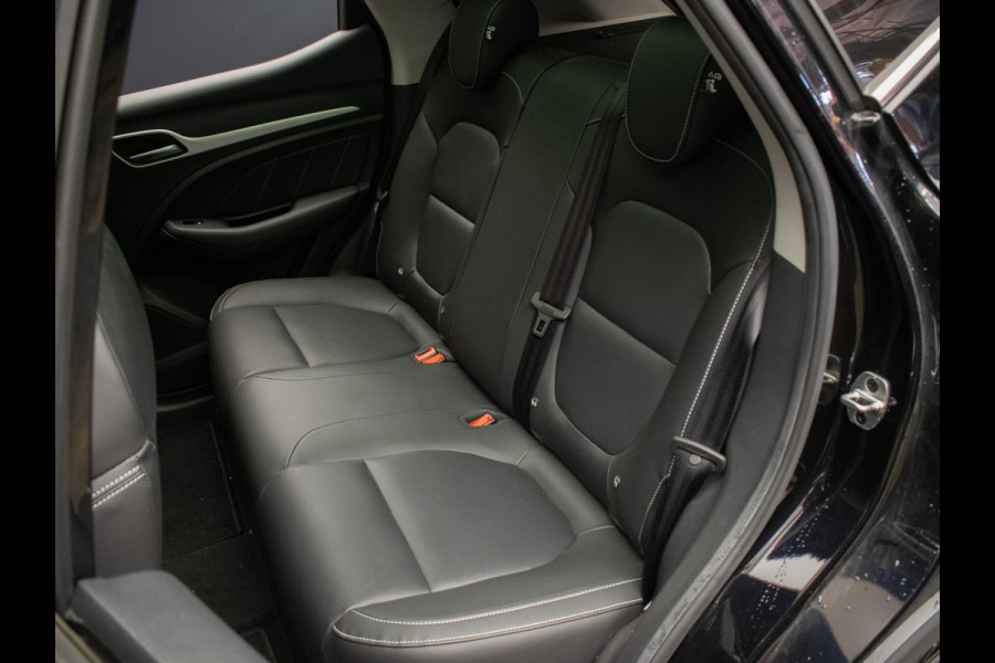 MG Mg Zs EV Luxury 45 kWh Sport (PANORAMADAK,APPLECARPLAY,STOELVERWARMING,CAMERA,LEDER,SPORTSTOELEN,LM VELGEN,NETTE STAAT)
