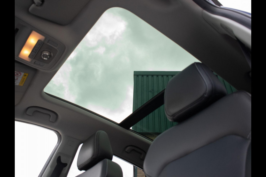 MG Mg Zs EV Luxury 45 kWh Sport (PANORAMADAK,APPLECARPLAY,STOELVERWARMING,CAMERA,LEDER,SPORTSTOELEN,LM VELGEN,NETTE STAAT)