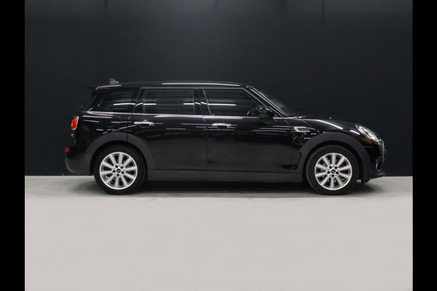 MINI Clubman 1.5 Cooper Chili Serious Business AUTOMAAT [NAVIGATIE, STOELVERWARMING, LED, VOL LEDER, PDC V+A, CRUISE CONTROL, BLUETOOTH TELEFOON, CLIMATE CONTROL, NIEUWSTAAT]