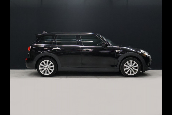 MINI Clubman 1.5 Cooper Chili Serious Business AUTOMAAT [NAVIGATIE, STOELVERWARMING, LED, VOL LEDER, PDC V+A, CRUISE CONTROL, BLUETOOTH TELEFOON, CLIMATE CONTROL, NIEUWSTAAT]
