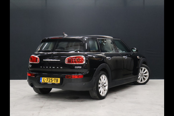 MINI Clubman 1.5 Cooper Chili Serious Business AUTOMAAT [NAVIGATIE, STOELVERWARMING, LED, VOL LEDER, PDC V+A, CRUISE CONTROL, BLUETOOTH TELEFOON, CLIMATE CONTROL, NIEUWSTAAT]