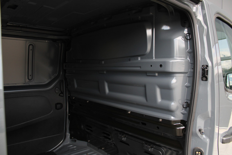 Renault Trafic 2.0 Blue dCi 130pk T30 L2H1 Advance - 2x Schuifdeur - Achteruitrijcamera - Carplay - Android - Allseason - Trekhaak - Rijklaar