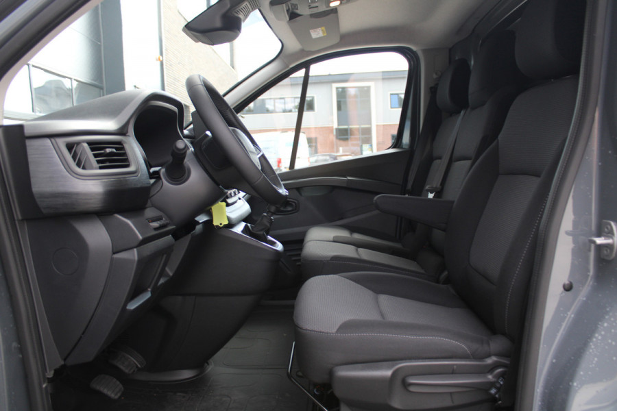 Renault Trafic 2.0 Blue dCi 130pk T30 L2H1 Advance - 2x Schuifdeur - Achteruitrijcamera - Carplay - Android - Allseason - Trekhaak - Rijklaar