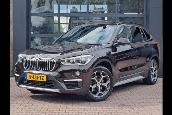 BMW X1 sDrive18i High Executive | Automaat | Leder | Pano | Trekhaak | Cruise | PDC | All-seasons |