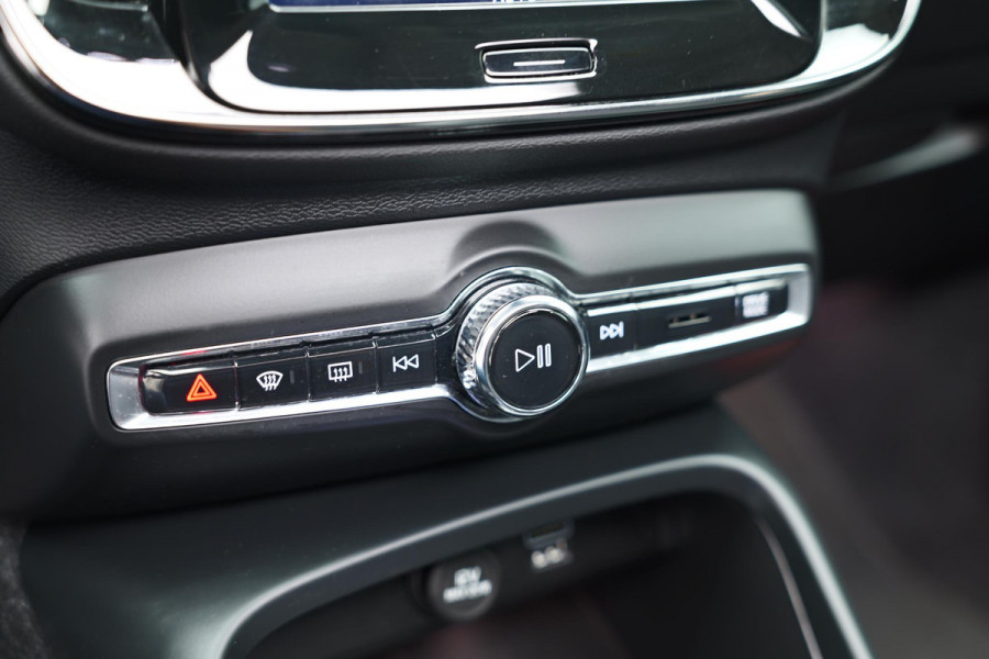 Volvo XC40 1.5 T5 Recharge Business Pro |Pano|Leder|360|Harmon&Kardon|Memory|