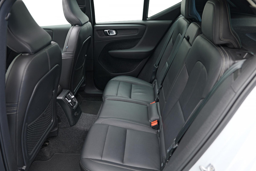 Volvo XC40 1.5 T5 Recharge Business Pro |Pano|Leder|360|Harmon&Kardon|Memory|