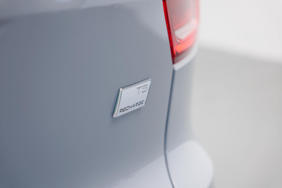 Volvo XC40 1.5 T5 Recharge Business Pro |Pano|Leder|360|Harmon&Kardon|Memory|