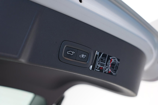 Volvo XC40 1.5 T5 Recharge Business Pro |Pano|Leder|360|Harmon&Kardon|Memory|