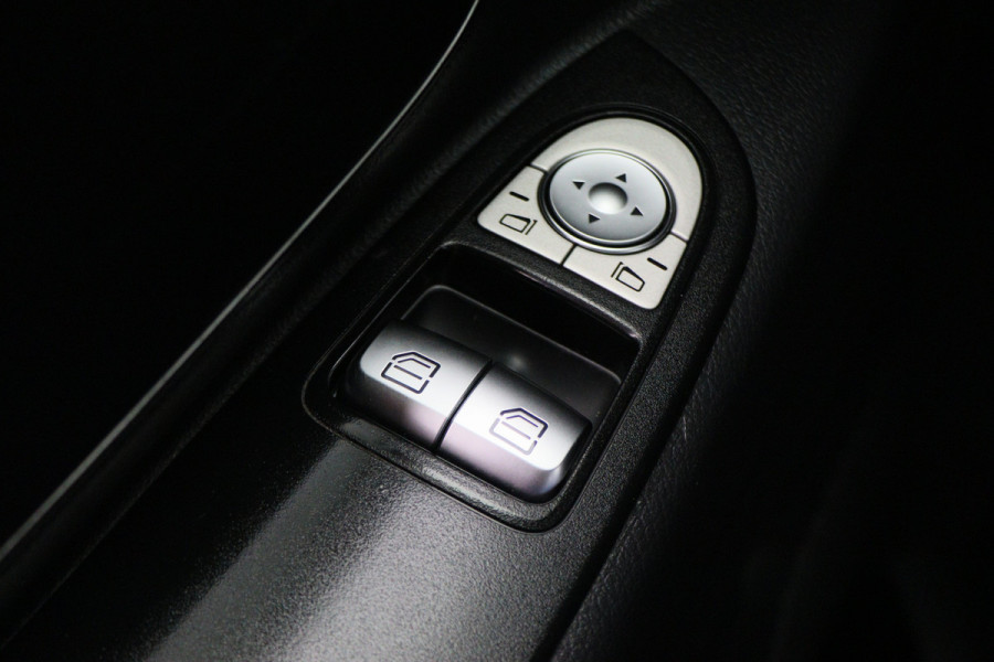 Mercedes-Benz Vito 114 CDI Lang Climate, Camera, Cruise, Navigatie, Bluetooth, Radio, PDC, Trekhaak, 19''