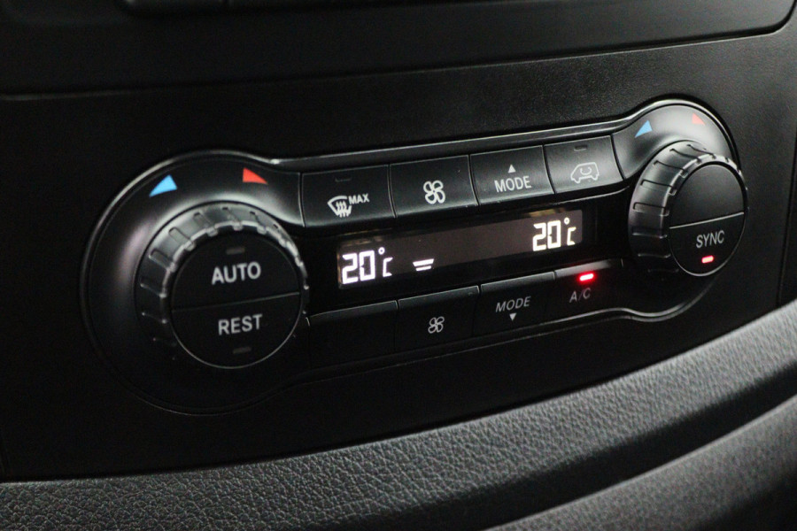 Mercedes-Benz Vito 114 CDI Lang Climate, Camera, Cruise, Navigatie, Bluetooth, Radio, PDC, Trekhaak, 19''
