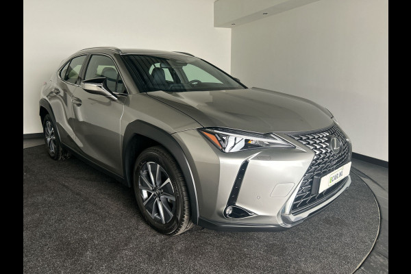 Lexus UX 300e Business Line 73 kWh | Nieuwprijs € 55.100,00, 45% korting | Adaptieve cruise control | Achteruitrijcamera | Premium kwaliteit voor een topprijs