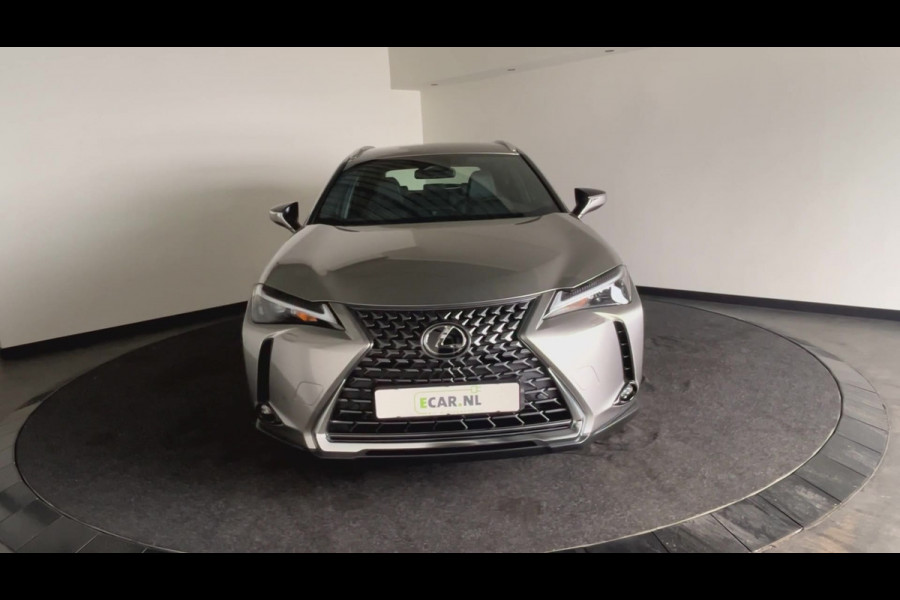 Lexus UX 300e Business Line 73 kWh | Nieuwprijs € 55.100,00, 45% korting | Adaptieve cruise control | Achteruitrijcamera | Premium kwaliteit voor een topprijs