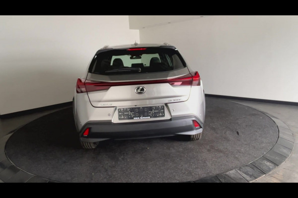 Lexus UX 300e Business Line 73 kWh | Nieuwprijs € 55.100,00, 45% korting | Adaptieve cruise control | Achteruitrijcamera | Premium kwaliteit voor een topprijs