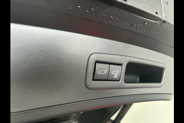 Lexus UX 300e Business Line 73 kWh | Nieuwprijs € 55.100,00, 45% korting | Adaptieve cruise control | Achteruitrijcamera | Premium kwaliteit voor een topprijs