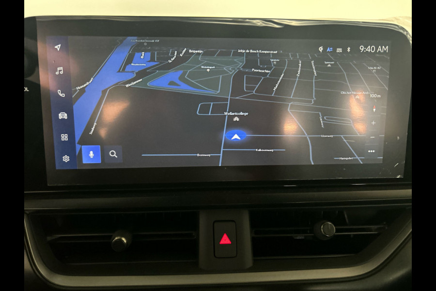 Lexus UX 300e Luxury Line 73 kWh | 45% korting | Winter-pakket | Tech Pack | Mooi groot multimedia scherm | Navigatie | Nieuwprijs € 61.095,00 | Premium kwaliteit voor een topprijs