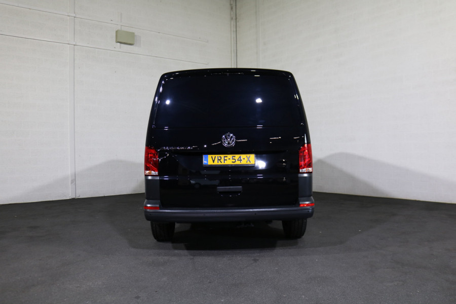 Volkswagen Transporter 2.0 TDI L2 H1 Airco Navigatie Camera Achterklep