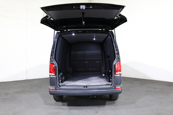 Volkswagen Transporter 2.0 TDI L2 H1 Airco Navigatie Camera Achterklep