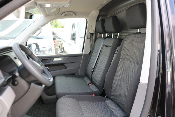 Volkswagen Transporter 2.0 TDI L2 H1 Airco Navigatie Camera Achterklep