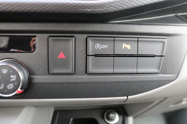 Volkswagen Transporter 2.0 TDI L2 H1 Airco Navigatie Camera Achterklep