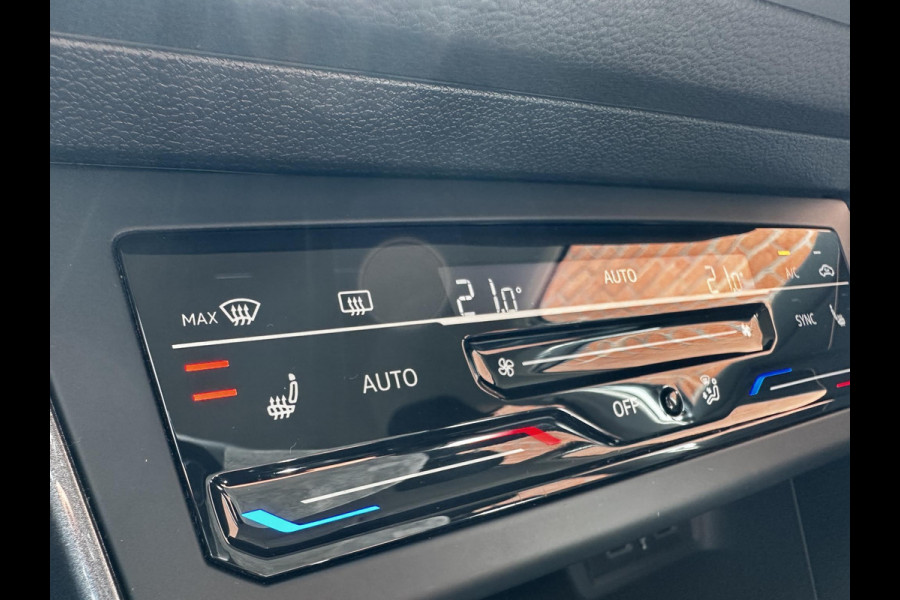 Volkswagen Taigo 1.0 TSI 110pk DSG Style Navigatie Apple Carplay/Android Auto Parkeersensoren Camera Blind Spot Assist Adaptive Cruise Control Stoelverwarming Ledverlichting Climate Control