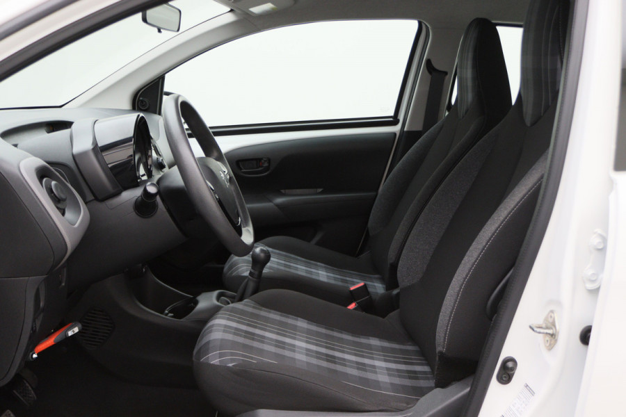 Peugeot 108 1.0 e-VTi Active LED, Airco, Bluetooth, Elektr. Pakket, Isofix