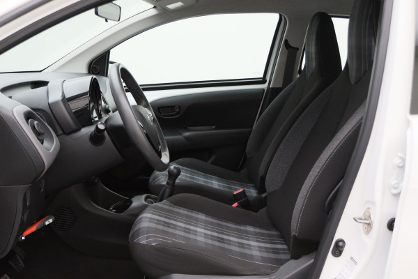 Peugeot 108 1.0 e-VTi Active LED, Airco, Bluetooth, Elektr. Pakket, Isofix