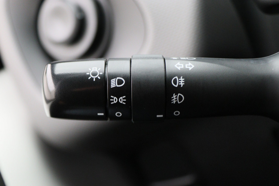 Peugeot 108 1.0 e-VTi Active LED, Airco, Bluetooth, Elektr. Pakket, Isofix