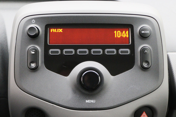Peugeot 108 1.0 e-VTi Active LED, Airco, Bluetooth, Elektr. Pakket, Isofix