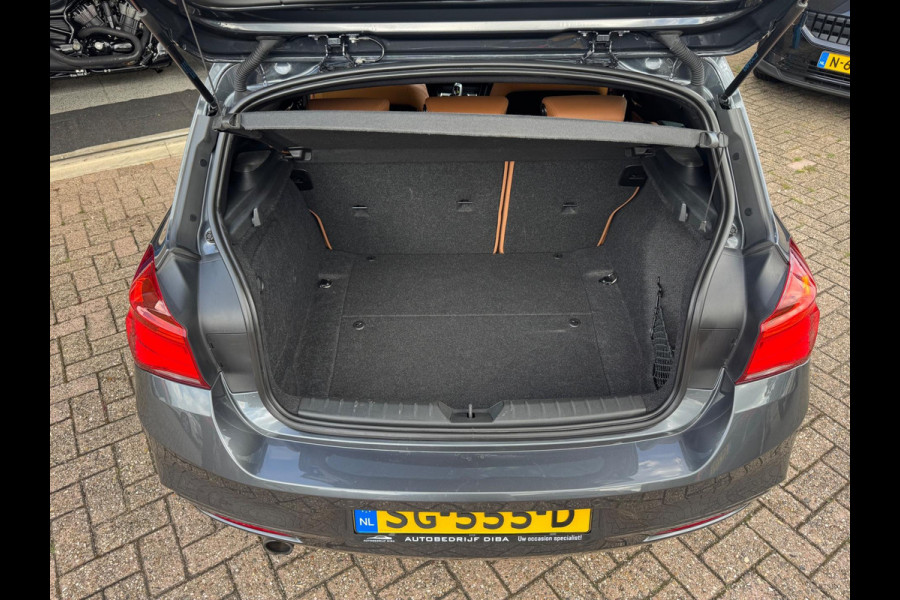BMW 1-serie 118i M-Pakket Executive 2018 AUT NAVI LEDER NAP!