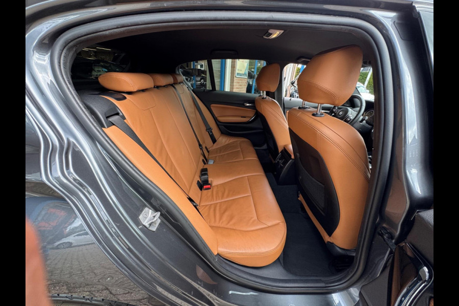 BMW 1-serie 118i M-Pakket Executive 2018 AUT NAVI LEDER NAP!