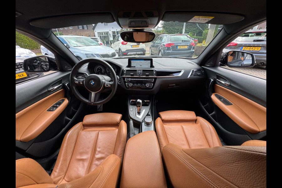 BMW 1-serie 118i M-Pakket Executive 2018 AUT NAVI LEDER NAP!