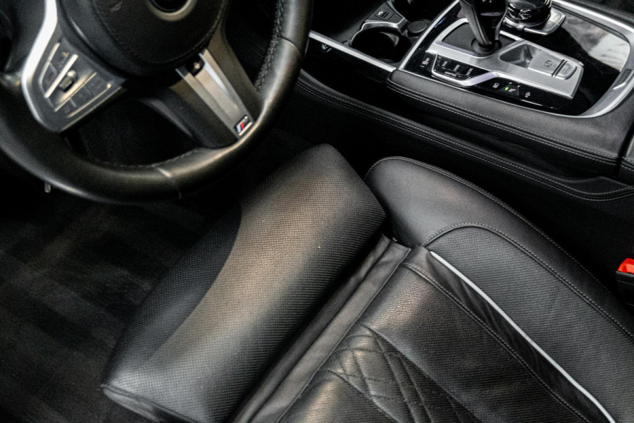 BMW 7 Serie 745e High Executive *M-Sport / Bowers & Wilkins / Actieve-Besturing / Soft-Close / Stoelventilatie / Schuif-/kanteldak*