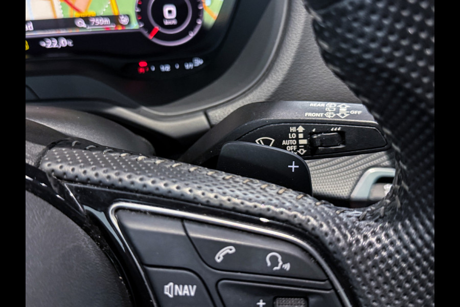 Audi Q2 40 TFSI quattro 3x S-Line Nardo |B&o|Sfeer|Panorama|Keyless|Camera